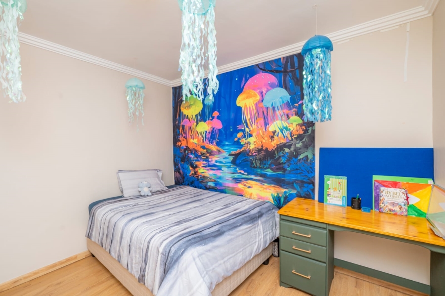 5 Bedroom Property for Sale in Eversdal Western Cape